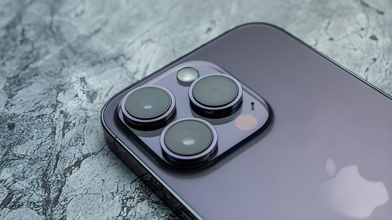 How to choose a power bank for iPhone 16 series?